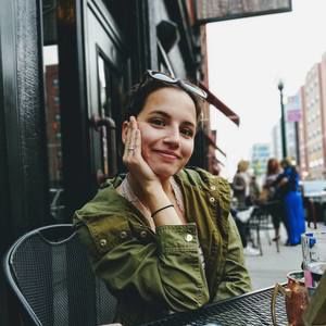 Meet your Posher, Haley